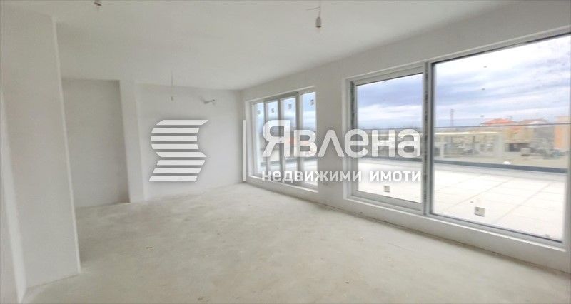 Продава се Къща в Варна, м-т Траката - 278 кв.м за 1677 €/кв.м - Снимка #7