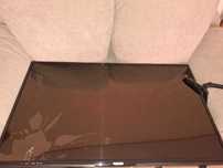 Продам телевизор Roison 43d на запчасти LED TV RE43020