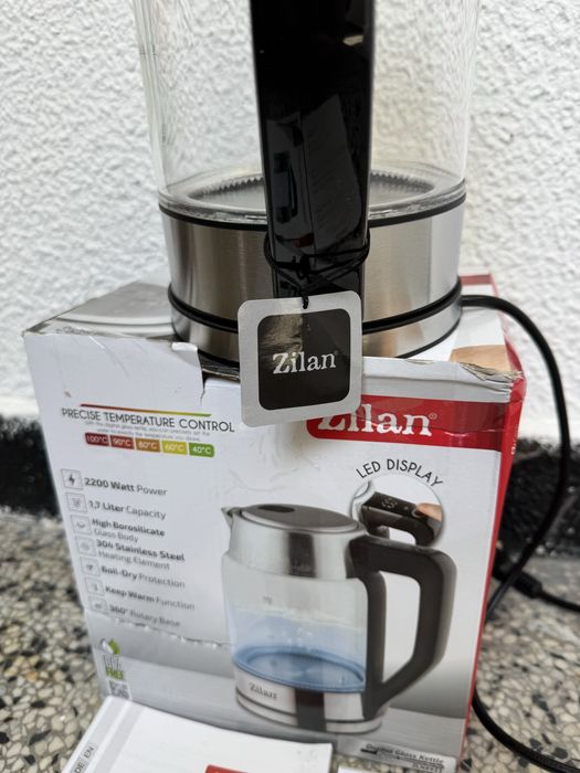 Стъклена Електрическа Кана - Zilan ZLN8955, 1.7л, 2200W, 360°, LED!