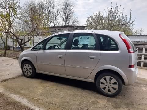 Vând Opel Meriva