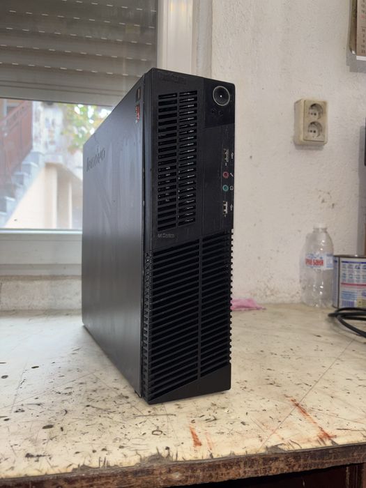 Компютър с Windows 11, AMD, 4гб, 320гб