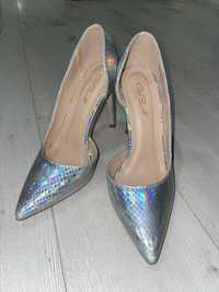 Дамски обувки на ток 37, металик/ сив цвят