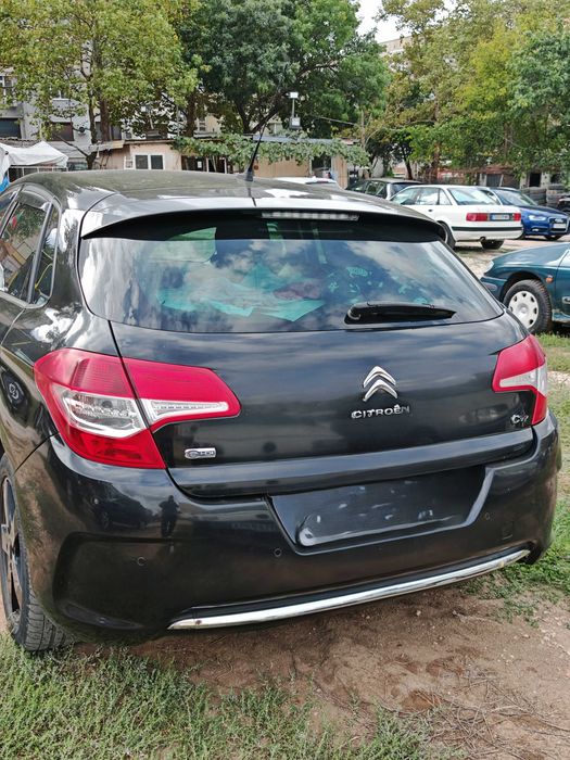 Продавам  автомобил CITROEN  C4 1.6 EHDI 2012 Дизел  euro 5