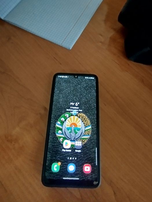 A 32 sotiladi srochno narxi  700 min holati idial