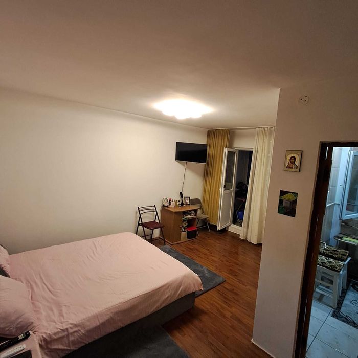 Vand garsoniera Bucuresti