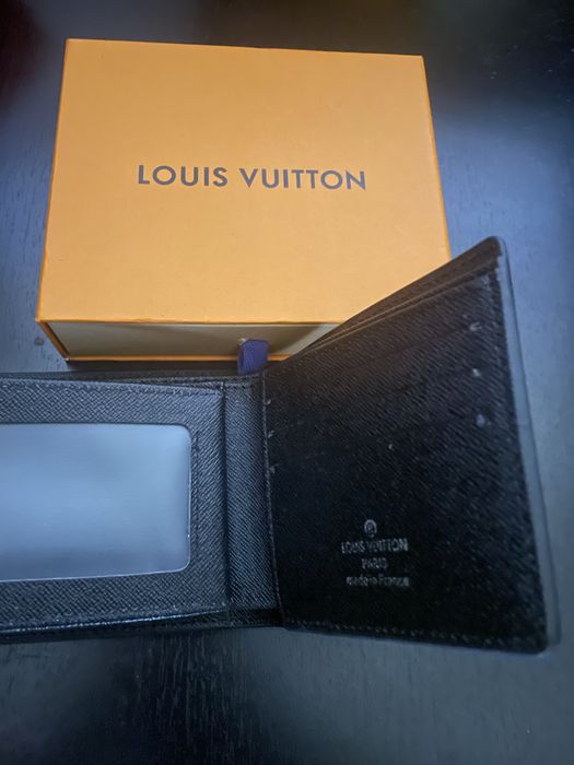 Portofel lv conditie perfecta