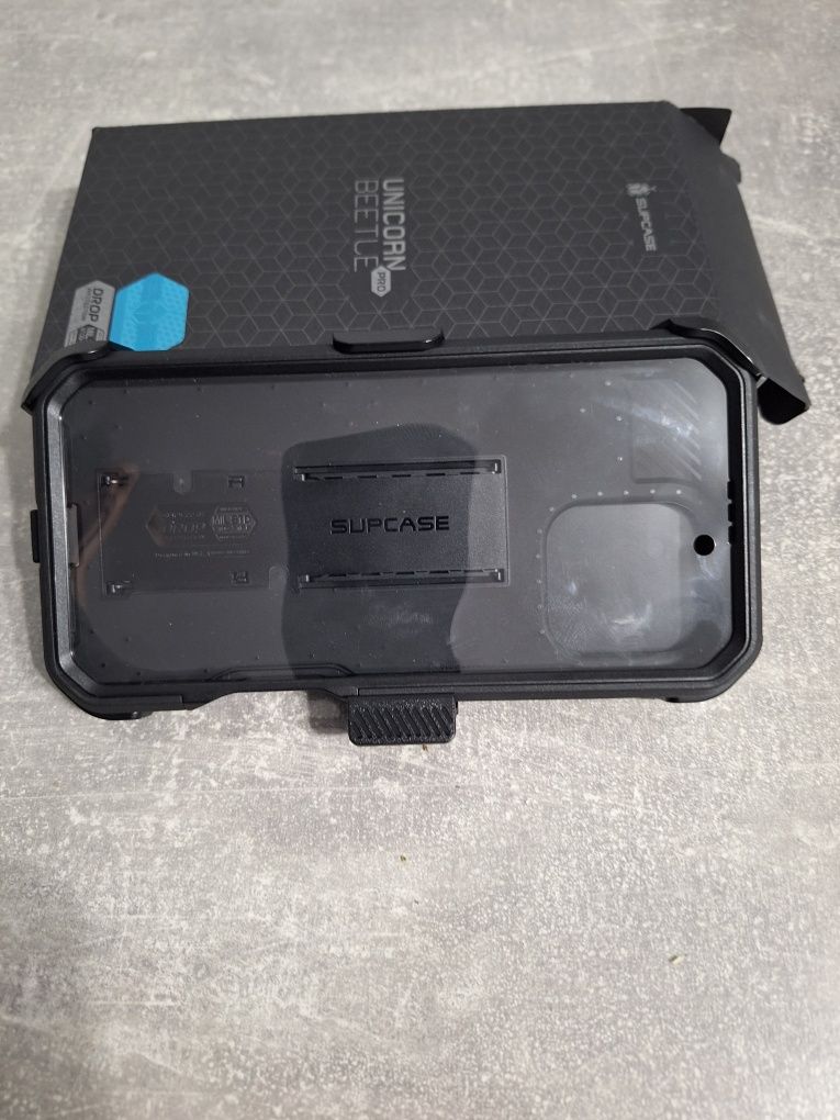 Husa iPhone 16 pro max