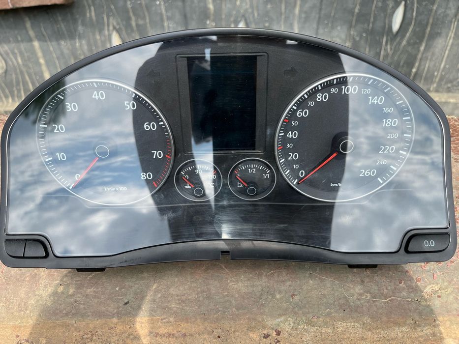 Piese Volkswagen Golf V