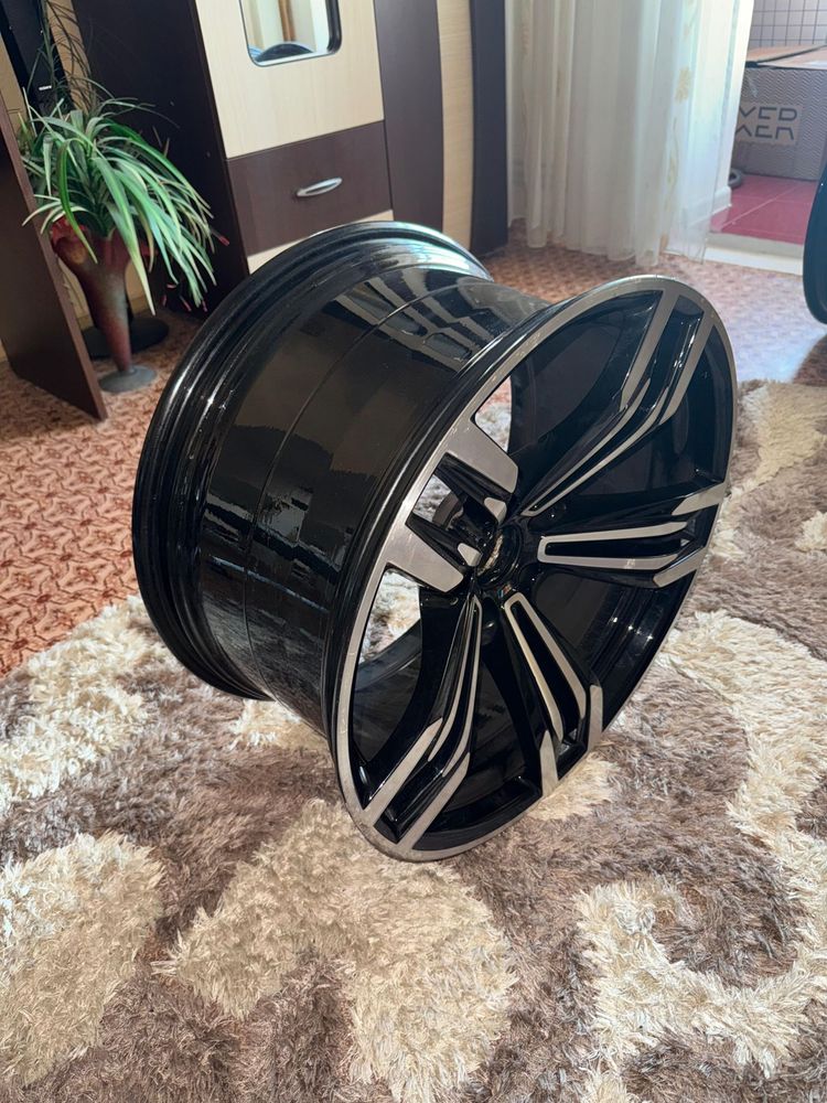 Jante BMW F06 / F12 / F10 / F01 R20 5x120