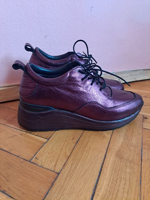 Обувки от естествена кожа