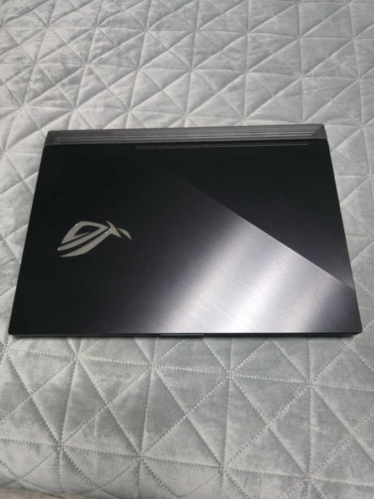 Laptop ASUS ROG G731GU, Intel Core i7-9750H, 16GB RAM, GTX 1660 Ti