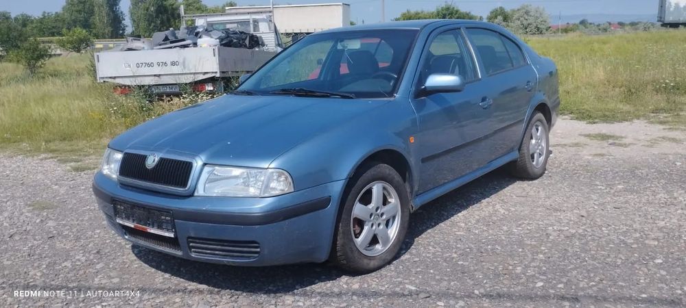 Dezmembrez skoda octavia 1.6 benzina bfq fabr 2009