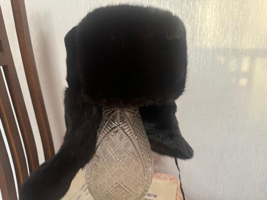 Шапка норковая мужская, в отличном состоянии