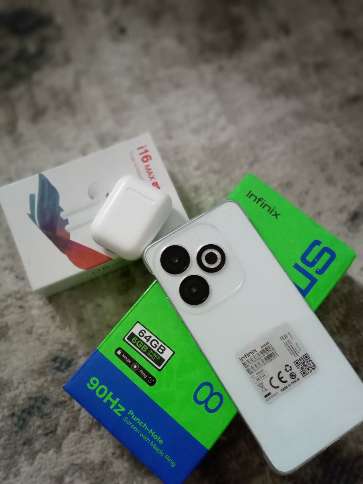 Infinix Smart 8_i16 Max Airpod