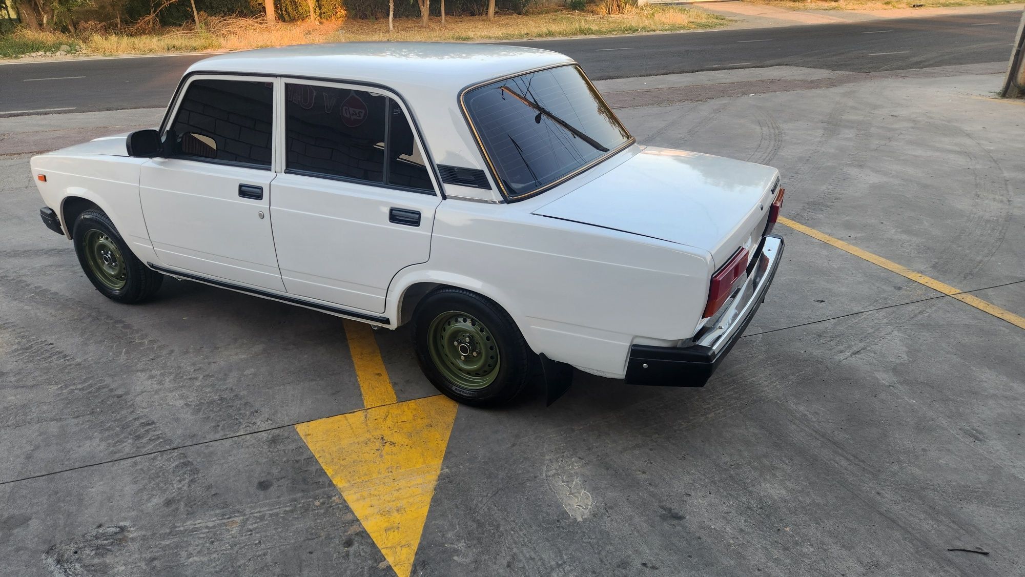 Vaz 2107  Yilli 2007 Sirochna Sotiladi