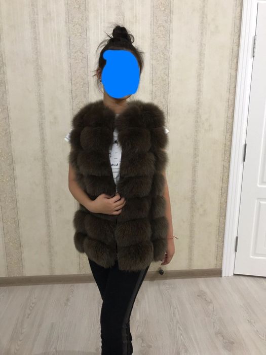 Шуба из натурального меха песца размер 38-40