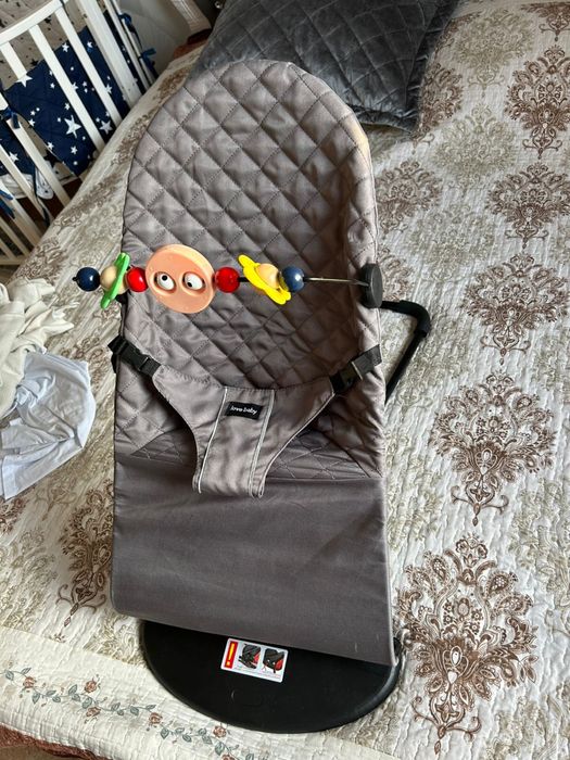 Продам Шезлонг в хорошем качестве