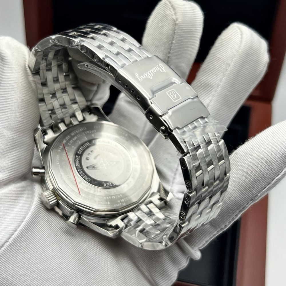 Breitling Navitimer B01 Chronograph 43 bracelet
