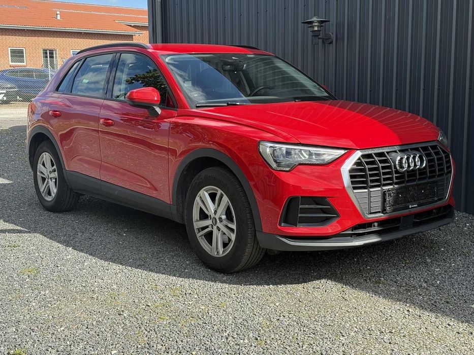 Audi Q3 Audi Q3,Cutie Automata, Perfecta, Garantie la km