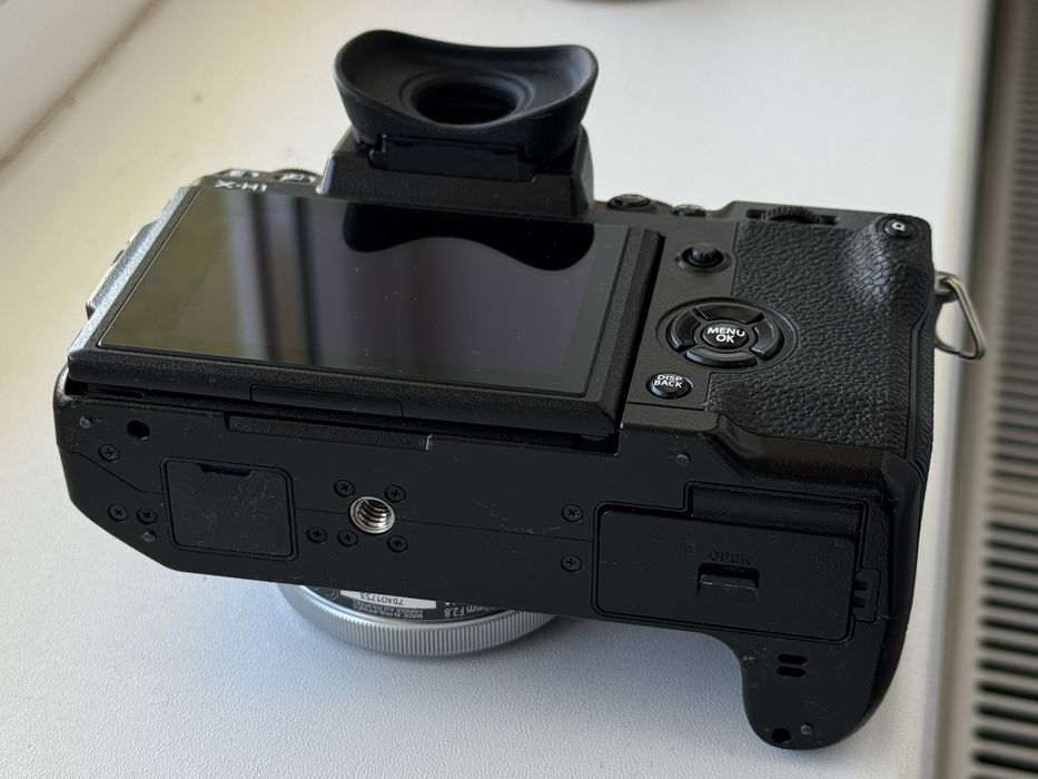 Kit Camera Foto Fujifilm XH1 + Fuji XF 27mm 499 cadre Mirrorless