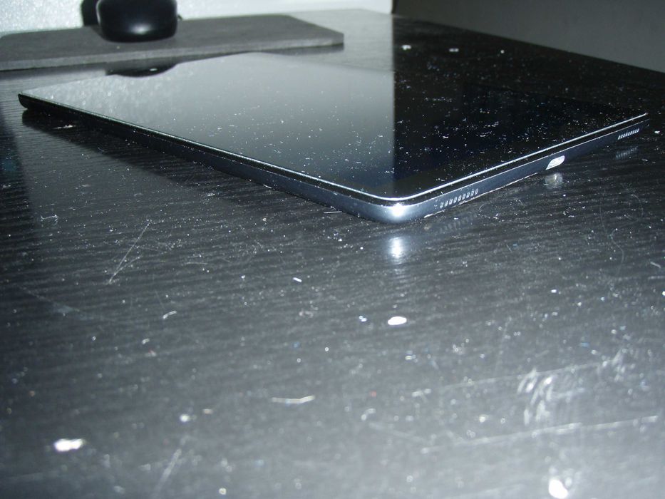 Tableta cu SIM 4G Samsung TAB A (2019) RAM 2Gb ROM 32Gb SM-T515 + husa