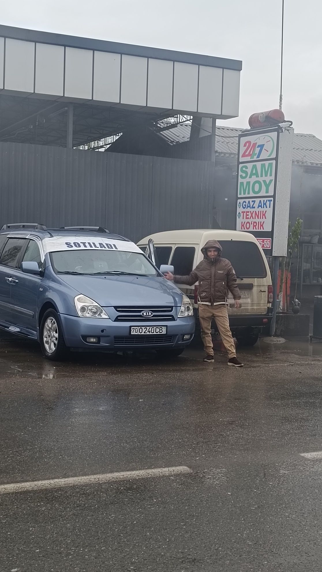 KIA carnival sotiladi sirochni