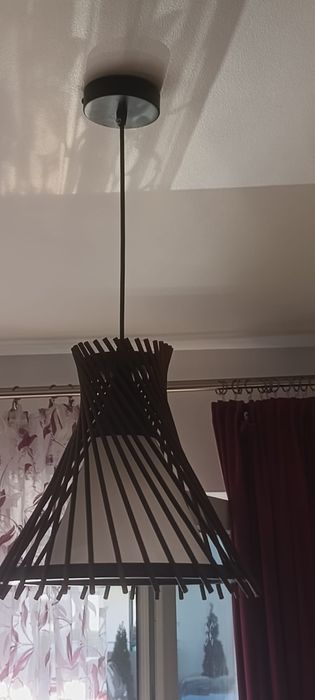 Vând lustre reglabile/mobile 300 lei