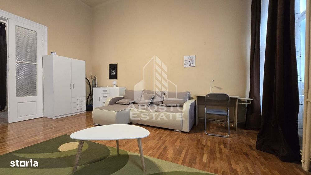Apartament 2 Camere 64 mp, de inchiriat, Ultracentral, Semidecomandat