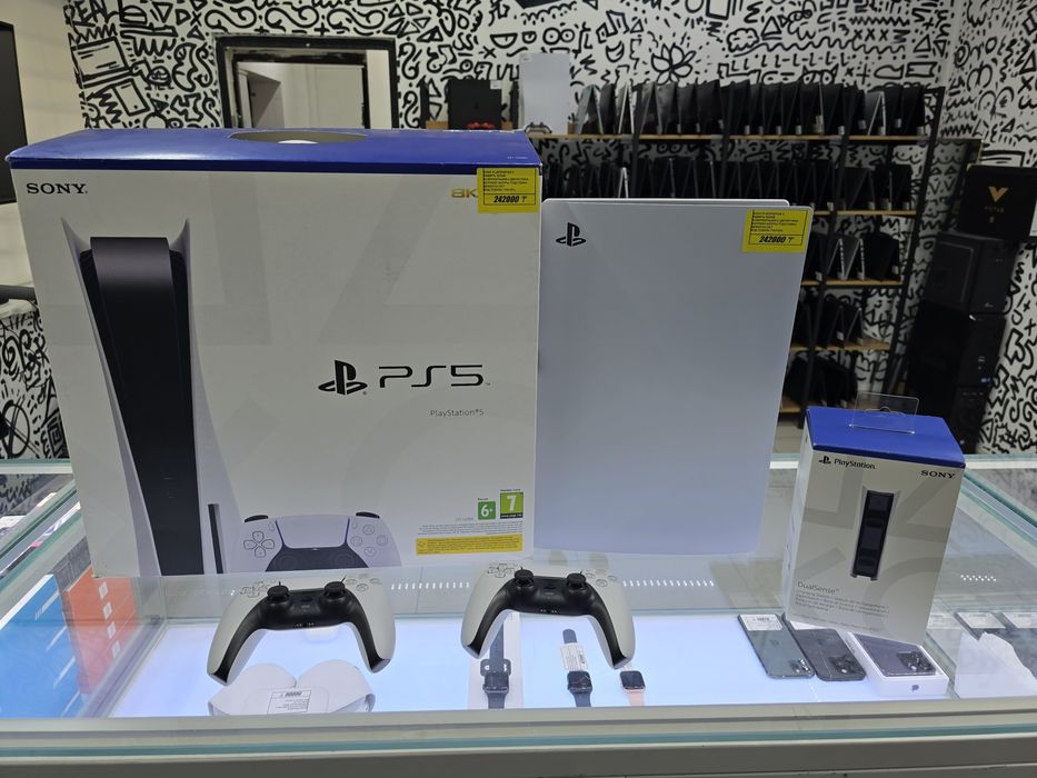 Sony Playstation 5 825gb 2 джойстика Рассрочка Реал ломбард