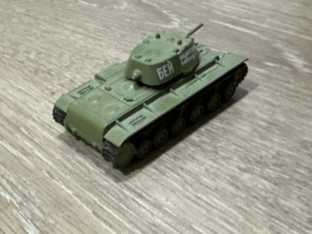 Macheta militara 1:72 tanc rusesc