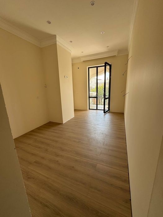 Kvartira продается 3/2/7 на жк Abu Dabi