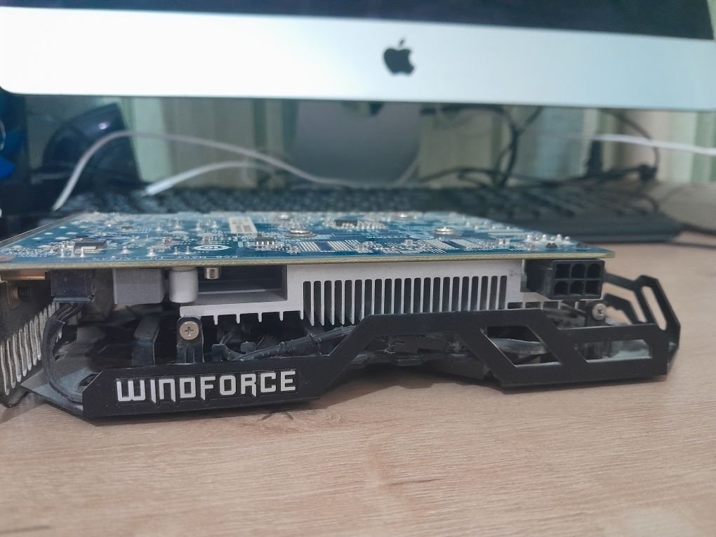 Видеокарта GIGABYTE WINDFORCE Nvidia GeForce GTX 750TI 2GB OC