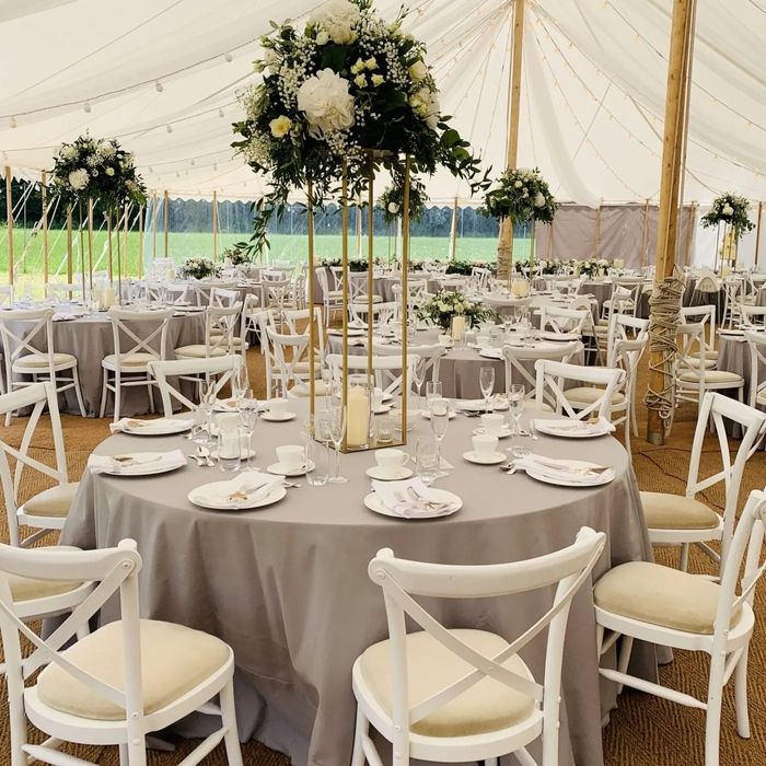 Inchiriez Cort/Masa/Scaun/Decor/Flori Nunta