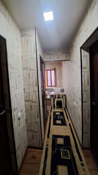 Чирчик шахар 
Окковок хамкор банк  ёнида 
#1-хона 3-этаж 
Квартира