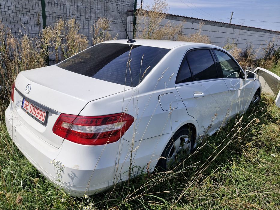 Mercedes 2012 E200 E220 2.2 CDI Automat cutie 7+1 Dezmembrari