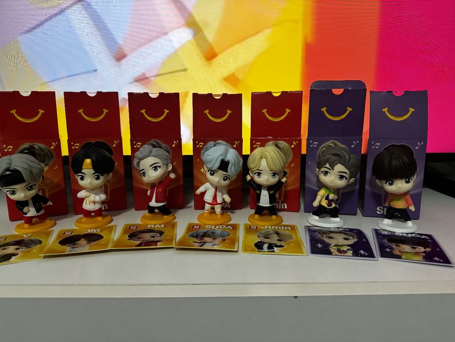 Jucării McDonald's happy meal