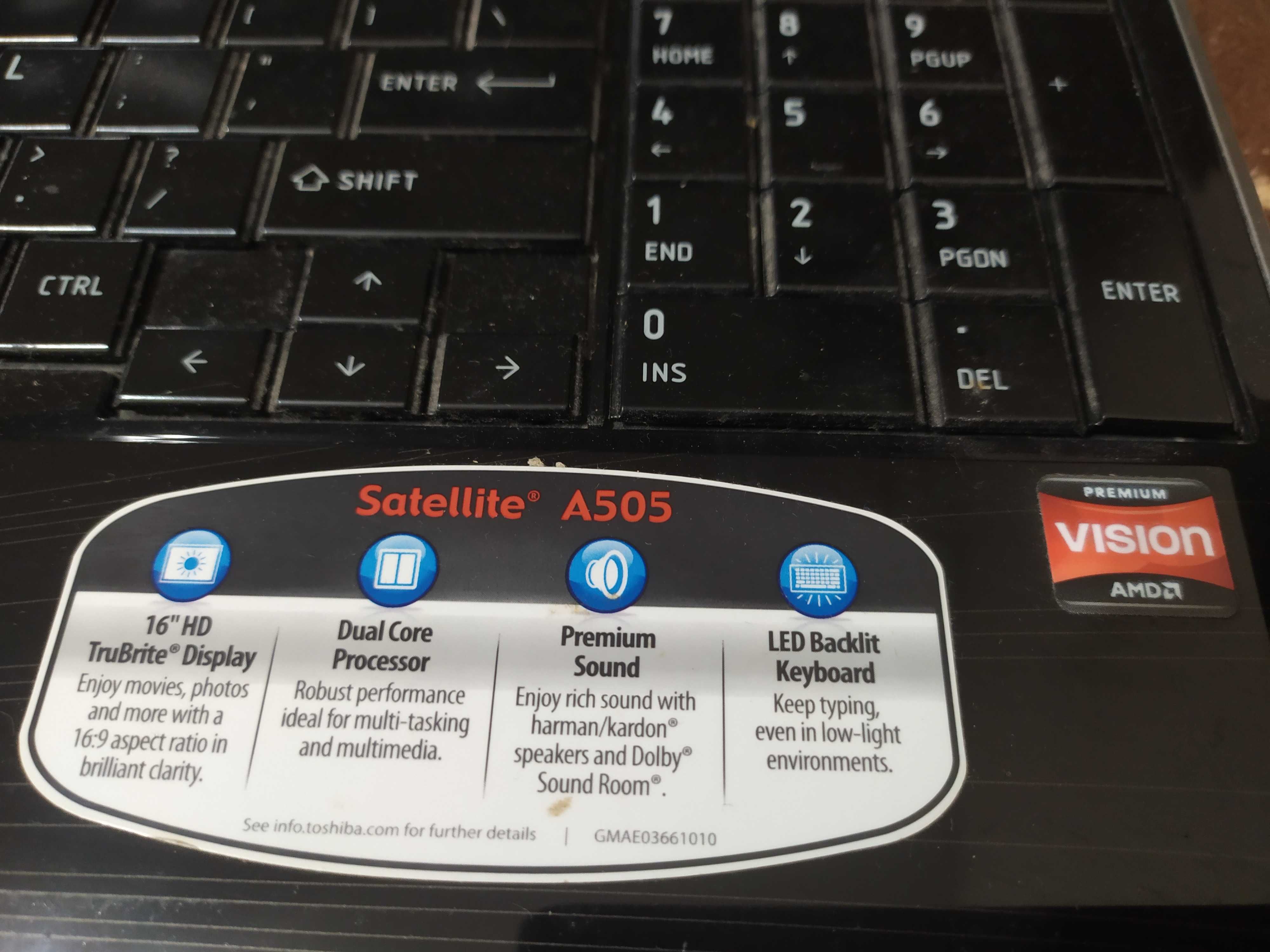 Лаптоп TOSHIBA  Satellite A505