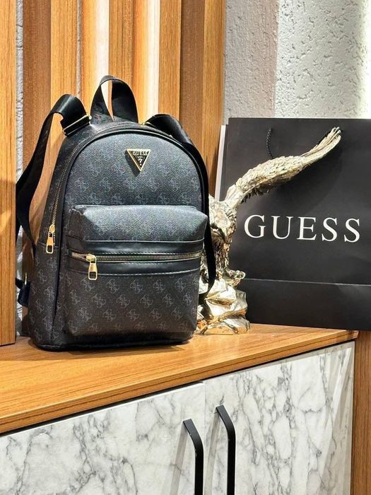 Ghiozdanele din piele LV,MK,GUESS