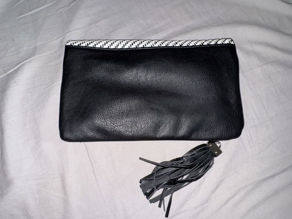 Дамска чанта. Нова