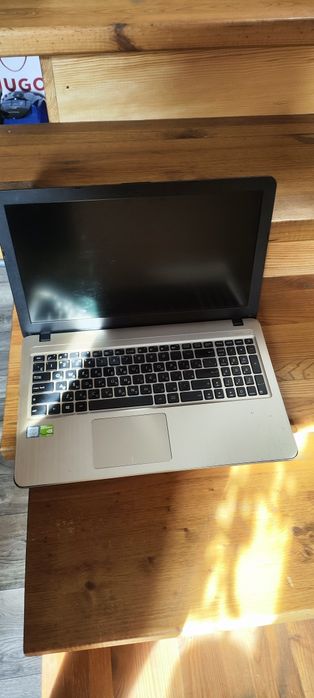 Продам ноутбук asus x540u