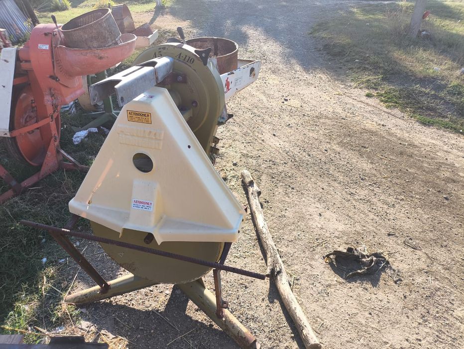 Moara la cardan pentru cereale