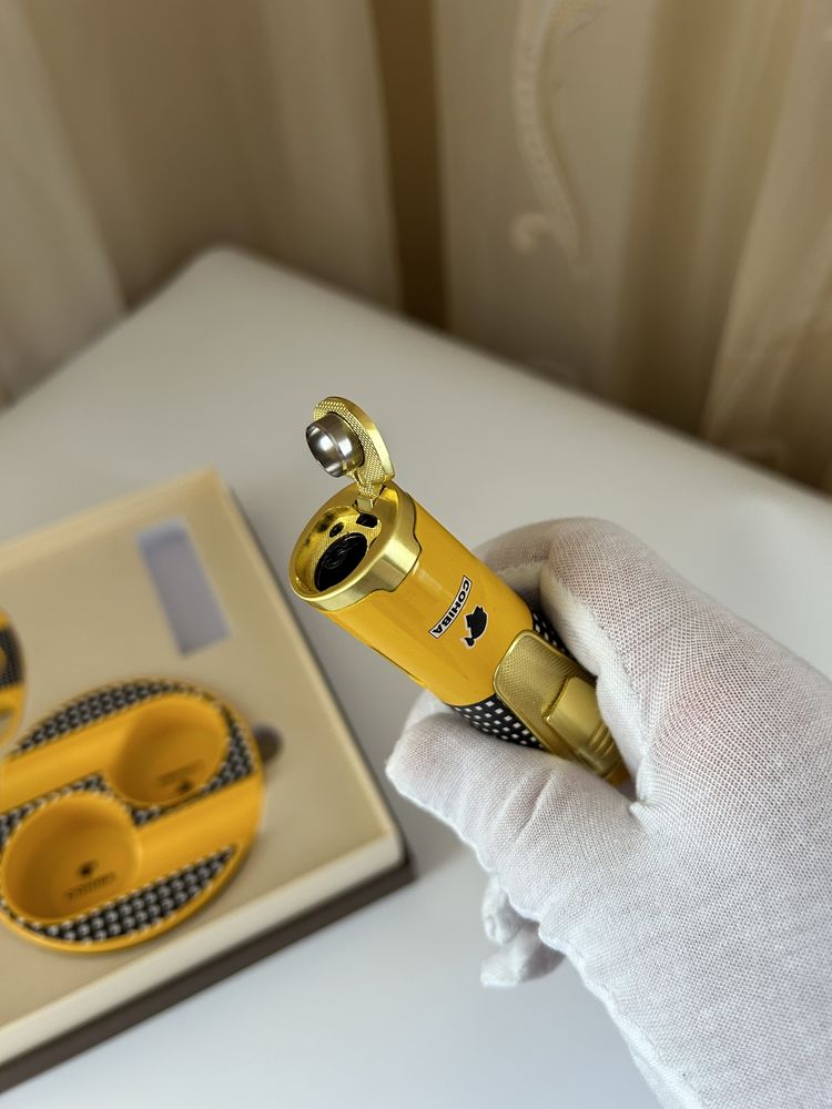 Комплект Cohiba – Запалка с 4 пламъка, пънч, ножче и пепелник