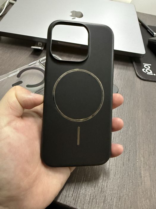 Чехол айфон 16 про