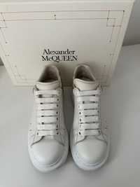 Alexander McQueen Sneakers, 35