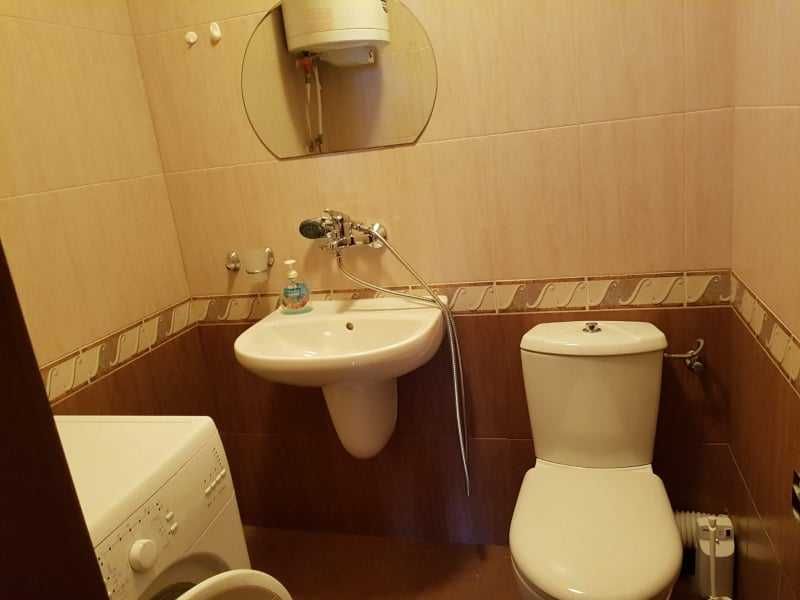 Дава се под наем Двустаен апартамент в Бургас, Лазур - 85 кв.м за 250 € - Снимка #3