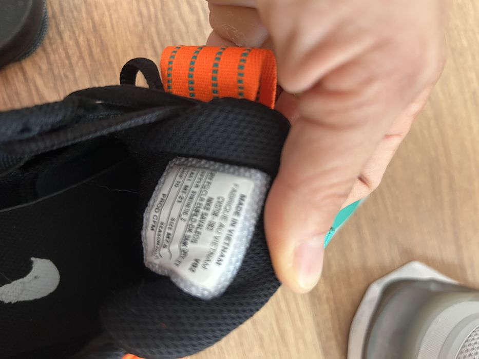 Vand adidasi Nike sport haltere