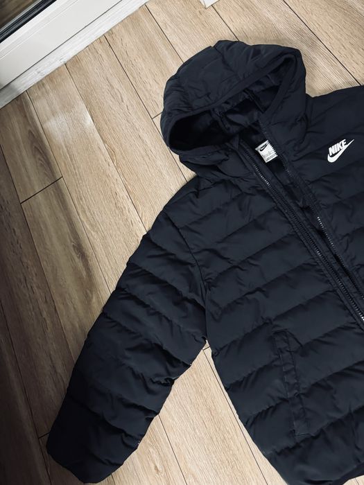 Зимно яке Nike 137/147см оригинално