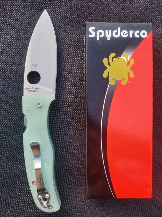 Сгъваем джобен нож Spyderco Bodacions два цвята, С229