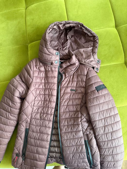 Дамско ватирано яке Marikoo