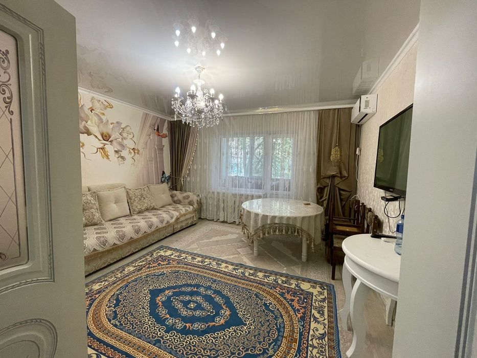 Продам 3 комнатный ленпроект, 9 квартал, 1 этаж